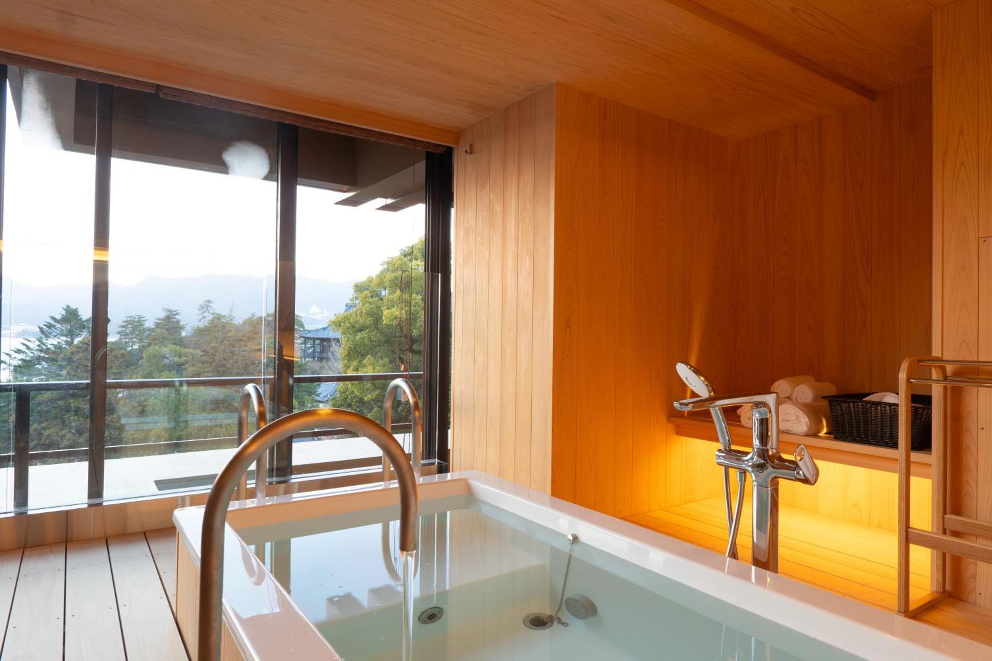 Miyajima Grand Hotel Arimoto Hatsukaichi Εξωτερικό φωτογραφία